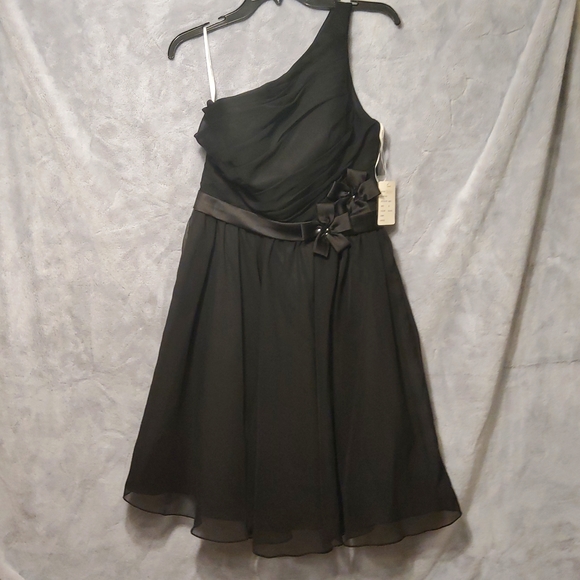 Da Vinci Dresses & Skirts - NWT.  Prom/Homecoming dress by Da Vinci